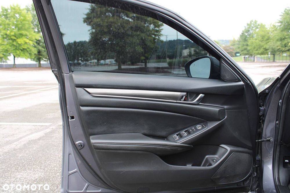 Honda Accord - 11