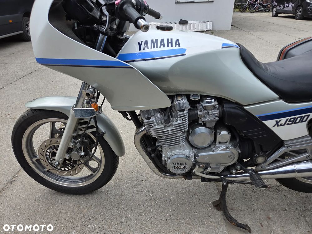 Yamaha XJ - 6