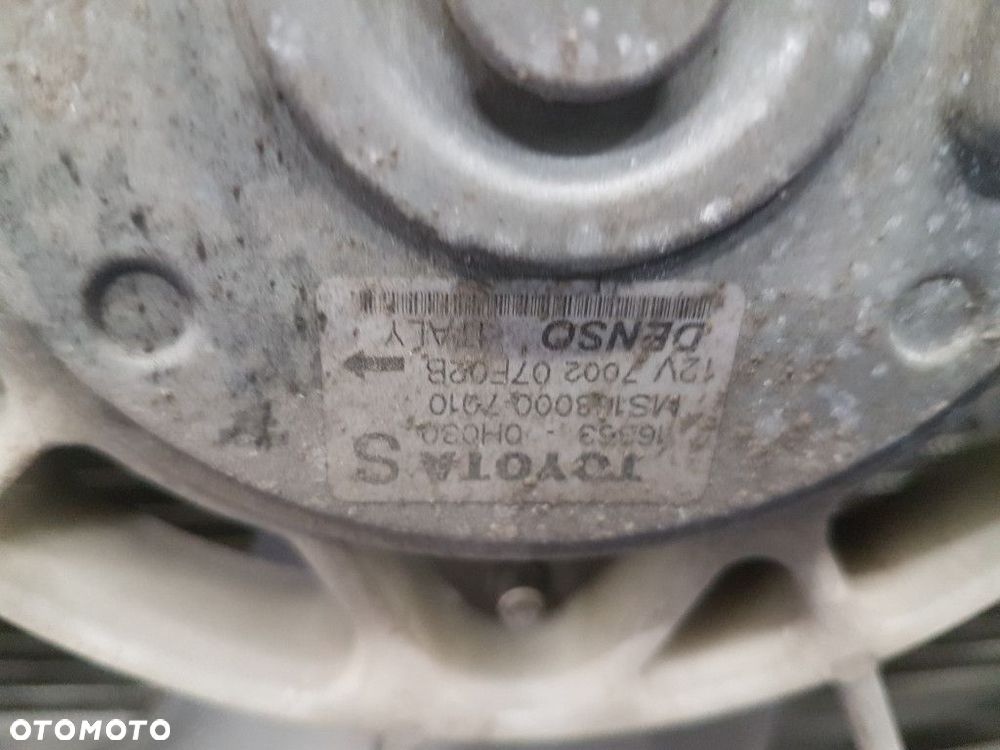 TOYOTA AVENSIS T25 1.6B CHŁODNICA WODY - 4