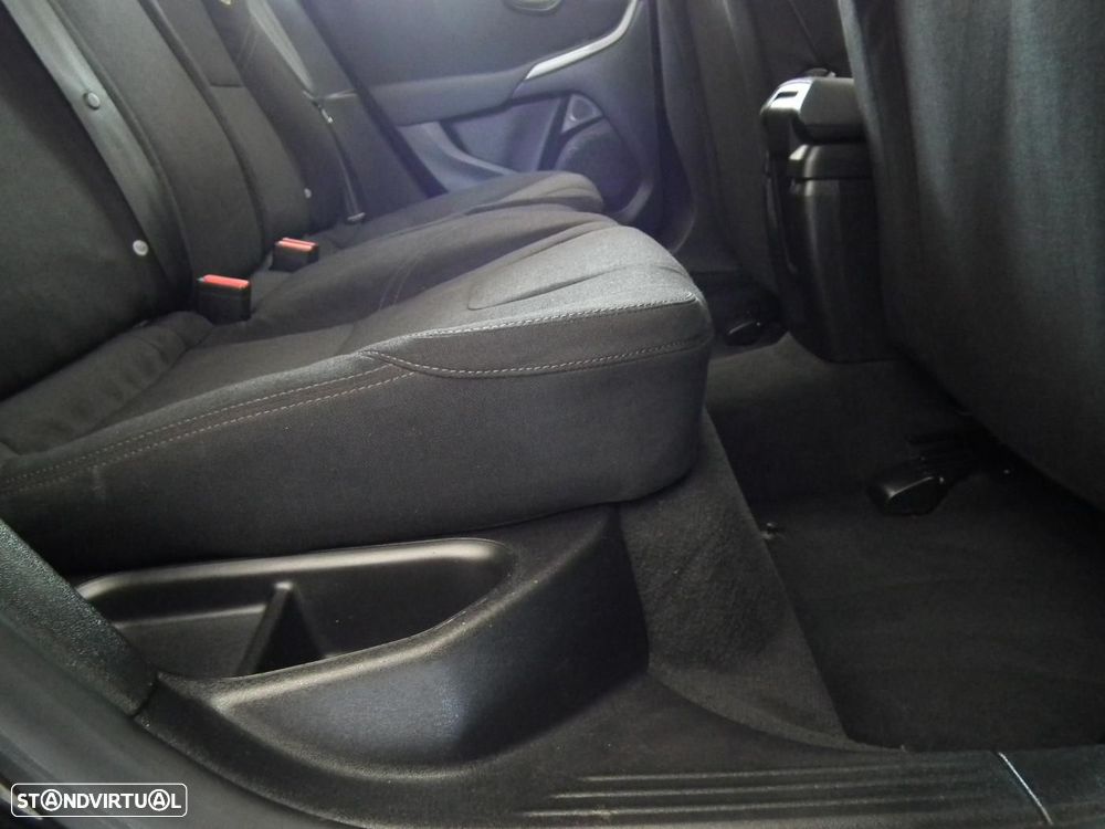 Volvo V40 1.6 D2 Kinetic Eco - 18