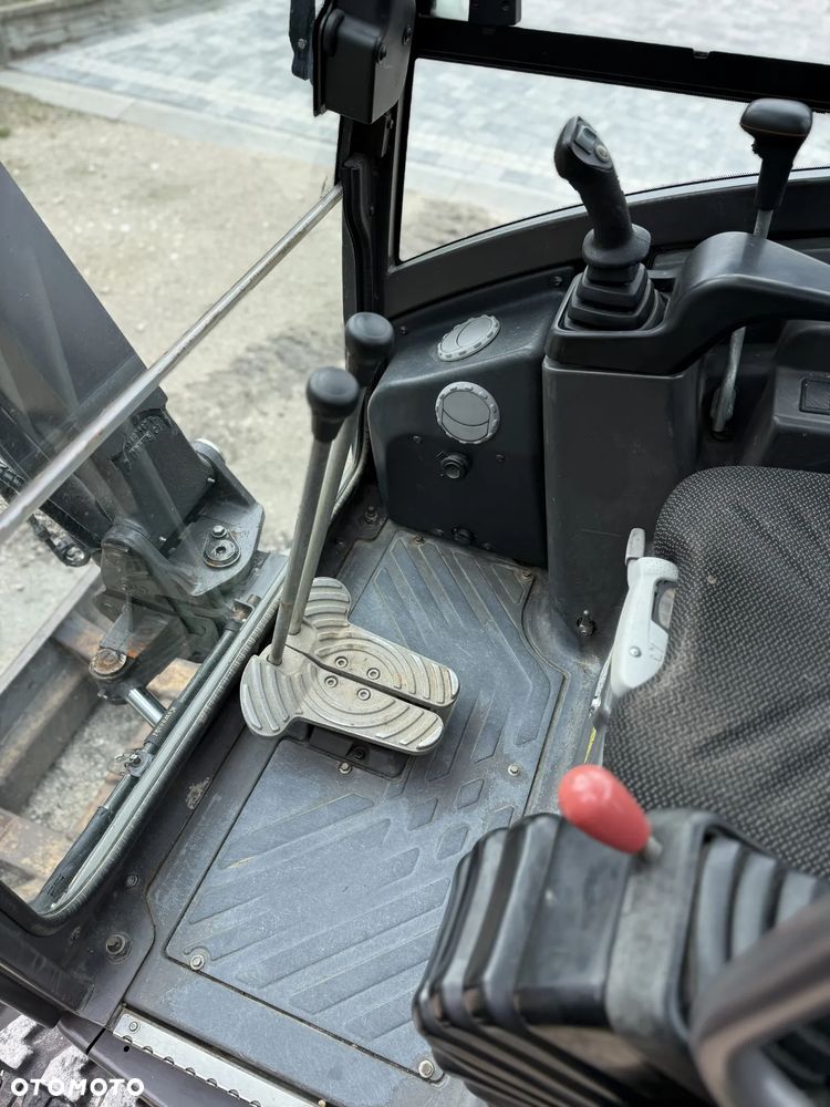 Volvo ECR25D - 25