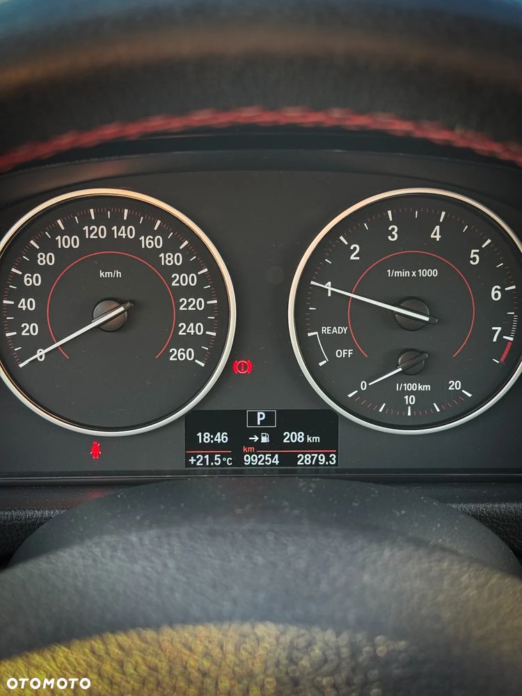 BMW Seria 3 318i Sport Line - 22