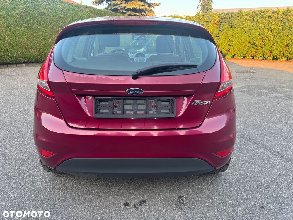 Ford Fiesta 1.25 Champions Edition - 10
