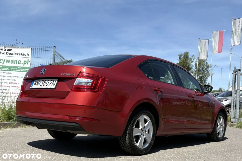 Skoda Octavia 1.4 TSI Ambition - 8