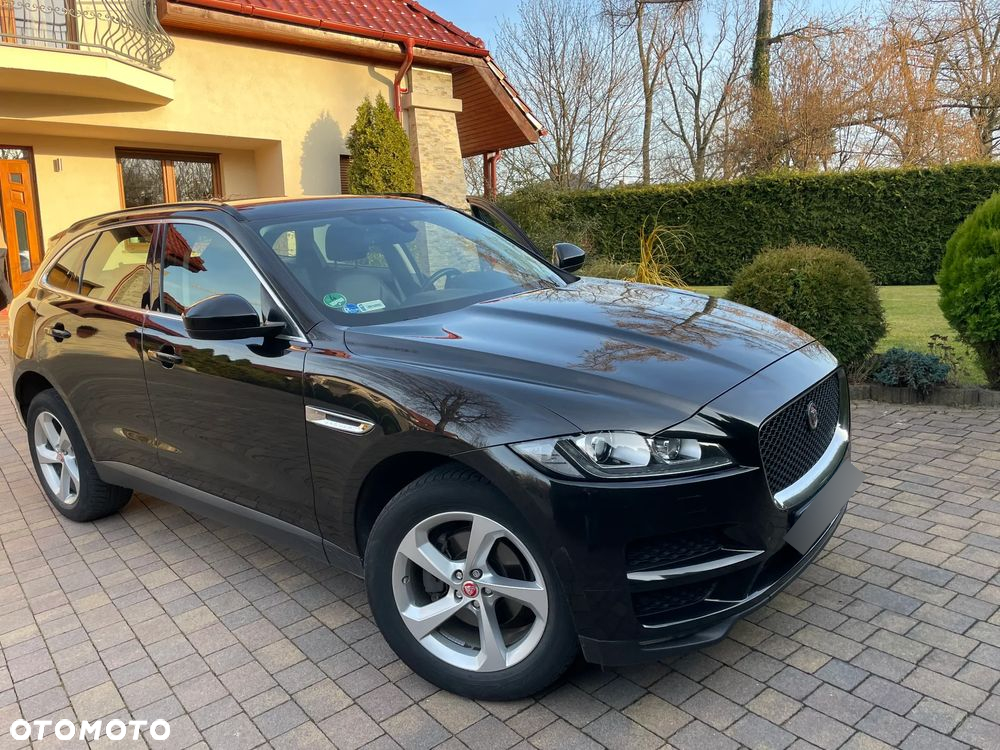 Jaguar F-Pace 2.0 i4D AWD Prestige - 2