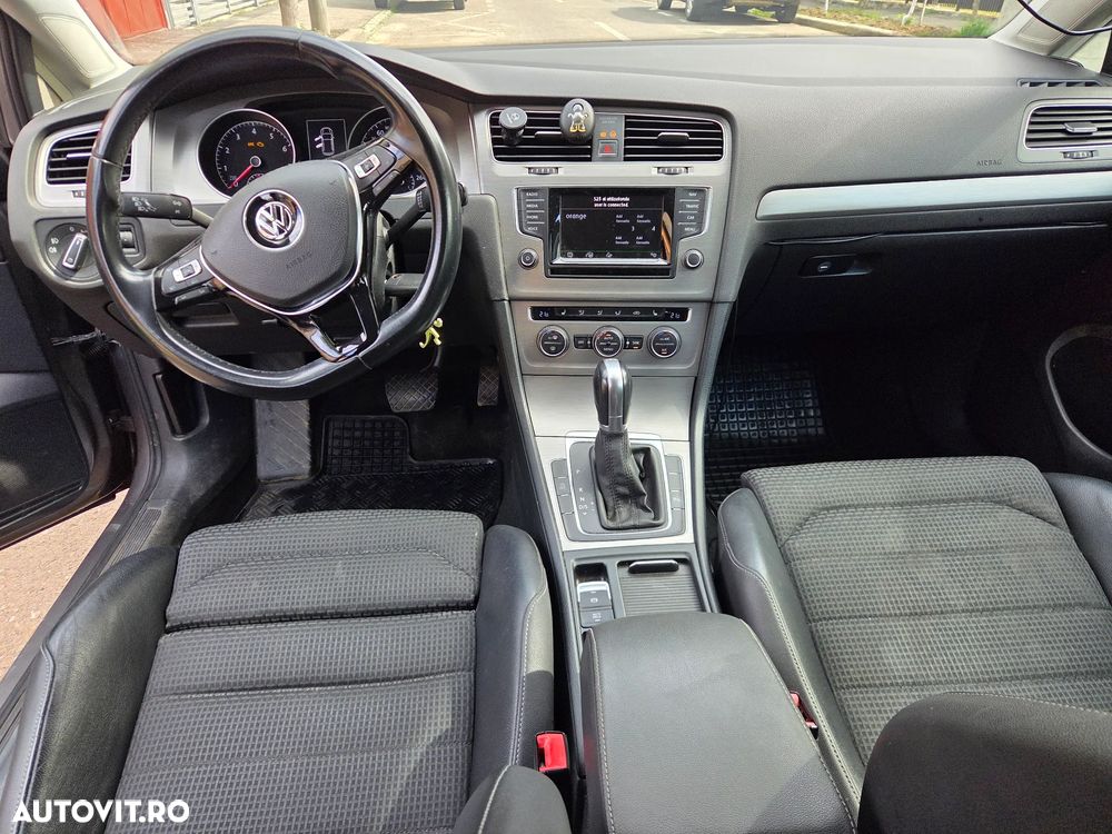 Volkswagen Golf 1.2 TSI DSG BMT Comfortline - 10