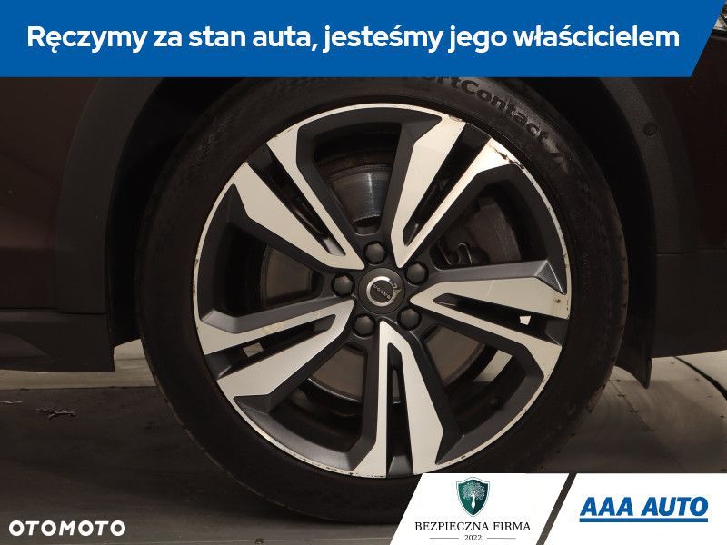Volvo V60 Cross Country - 17