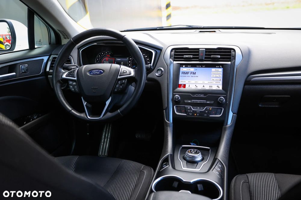 Ford Mondeo 2.0 EcoBlue Titanium - 22