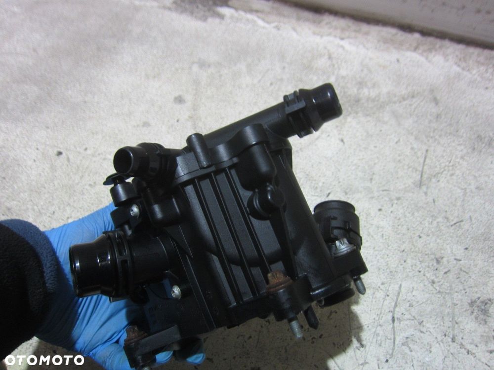 BMW X3 G01 B46 F30 F36 G20 TERMOSTAT OBUDOWA TERMOSTATU 11537644811 7644811 - 5