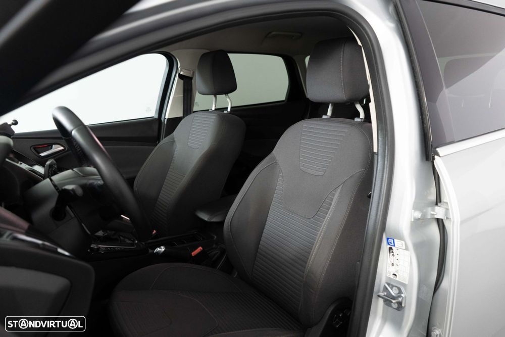 Ford Focus SW 1.0 EcoBoost Titanium - 10