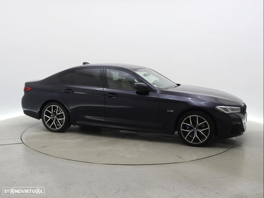 BMW 530 e - 9