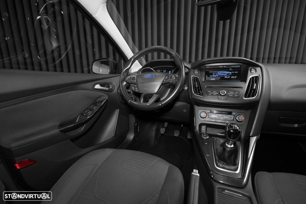 Ford Focus SW 1.5 TDCi Titanium - 9