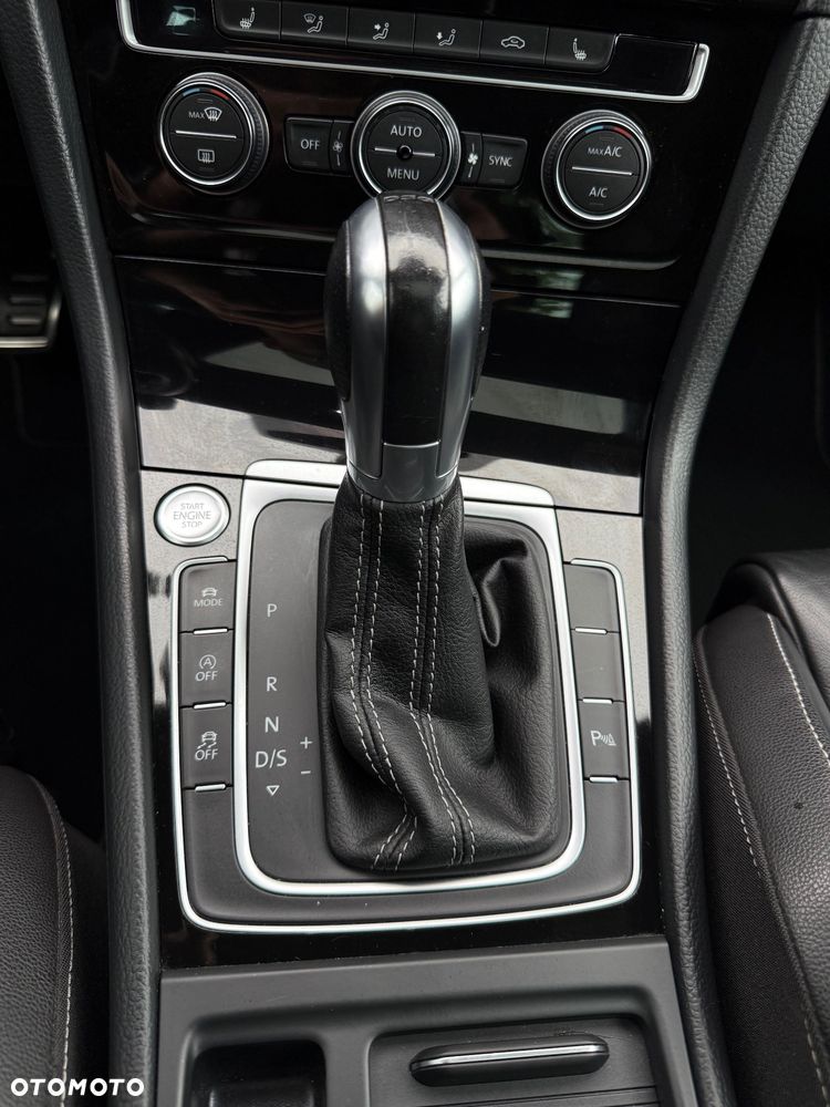 Volkswagen Golf R 2.0 TSI OPF 4Motion DSG - 12