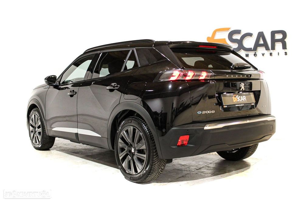 Peugeot e-2008 50 kWh GT - 3