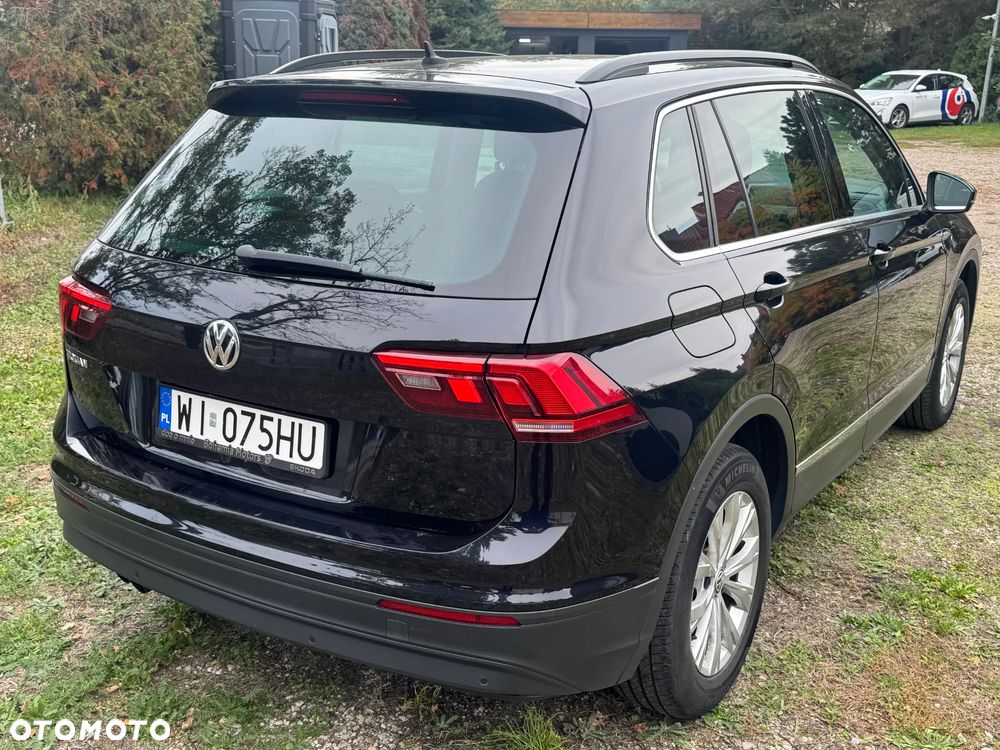 Volkswagen Tiguan - 12