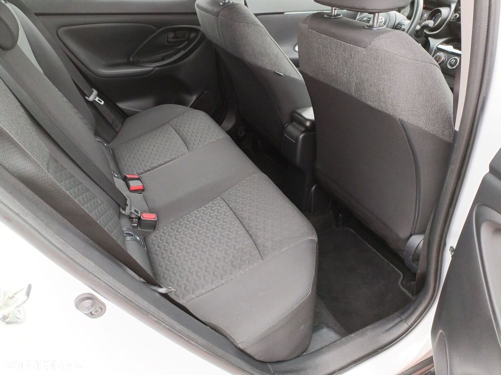Toyota Yaris Cross 1.5 Comfort - 13