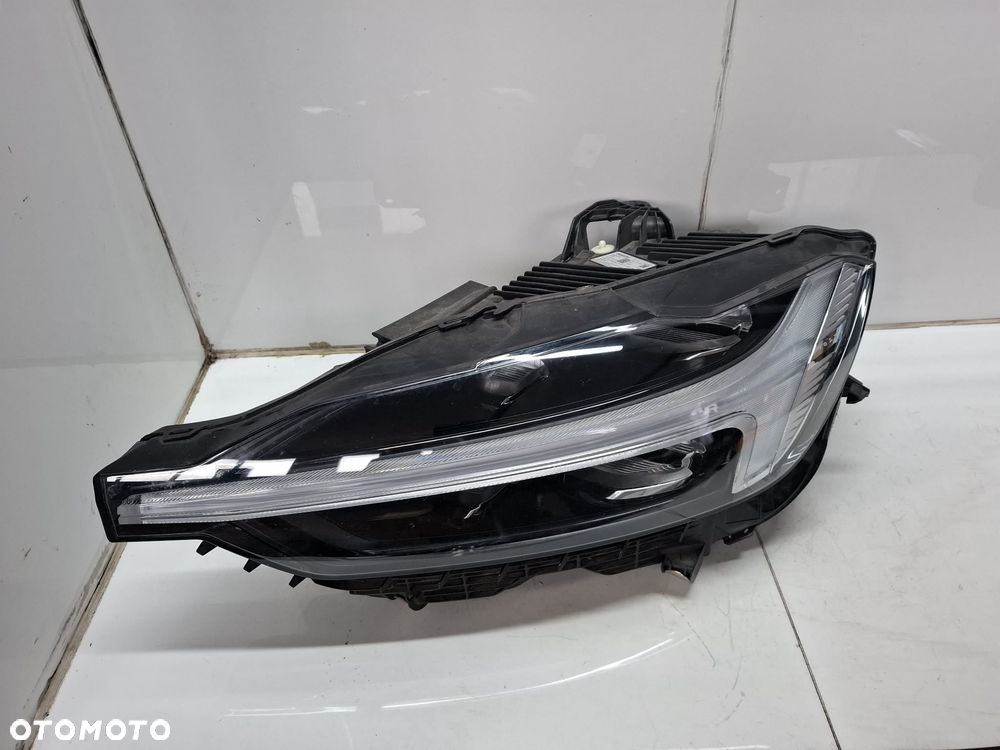 LEWA LAMPA PRZEDNIA PRZÓD VOLVO XC60 II LIFT FULL LED 32404705 IDEALNA - 4