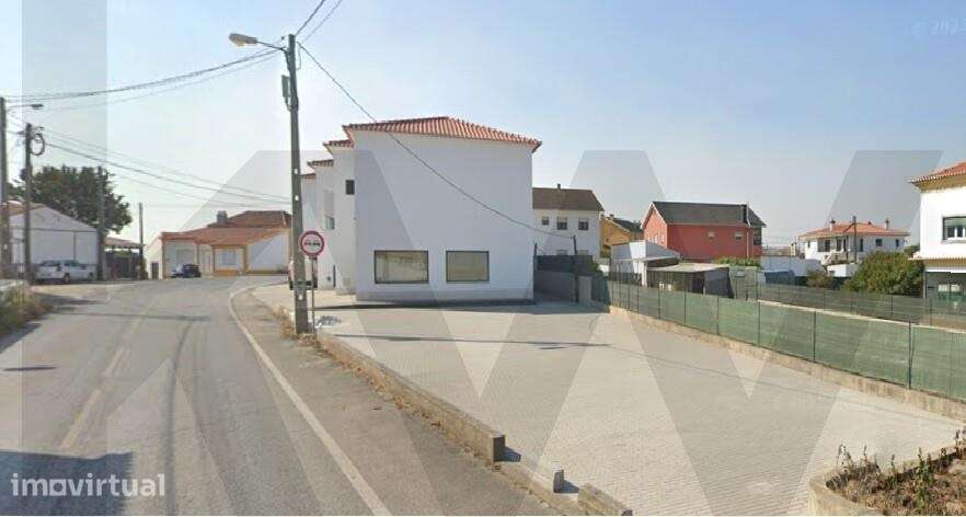 Loja com 111m2 na Carvoeira - Grande imagem: 4/15
