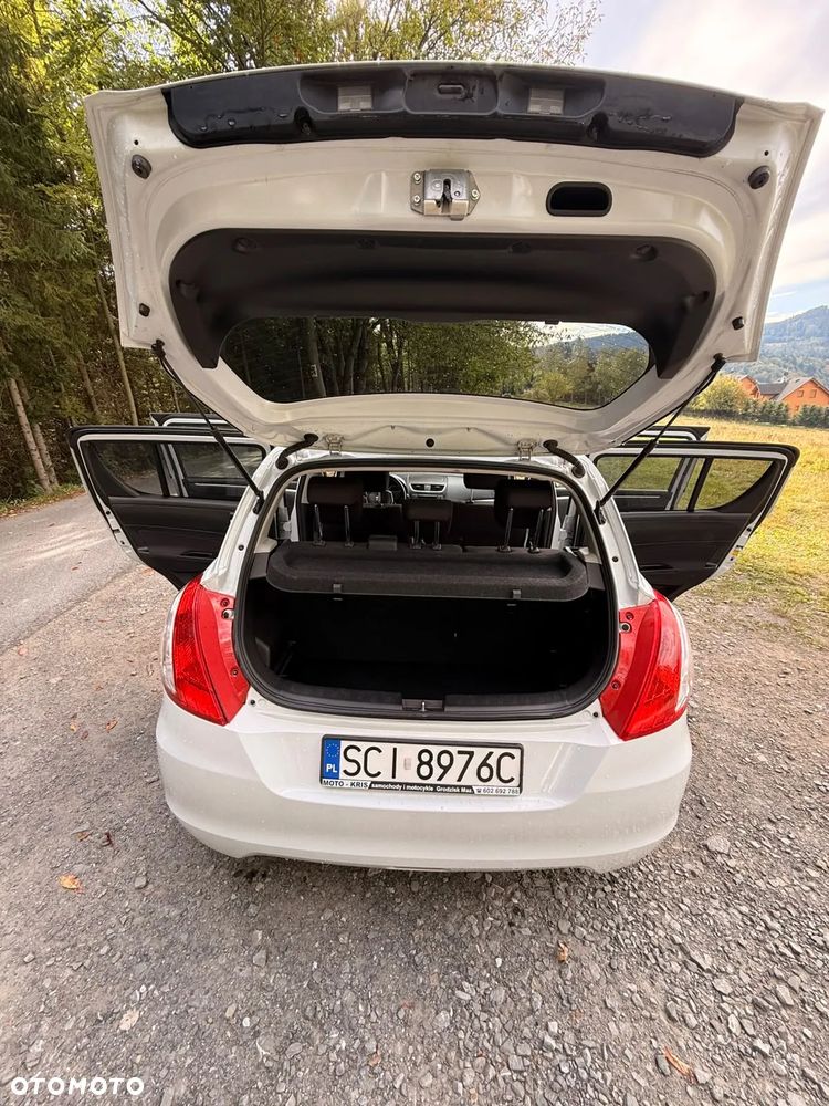 Suzuki Swift - 9