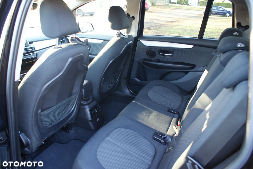 BMW Seria 2 218i Advantage - 6