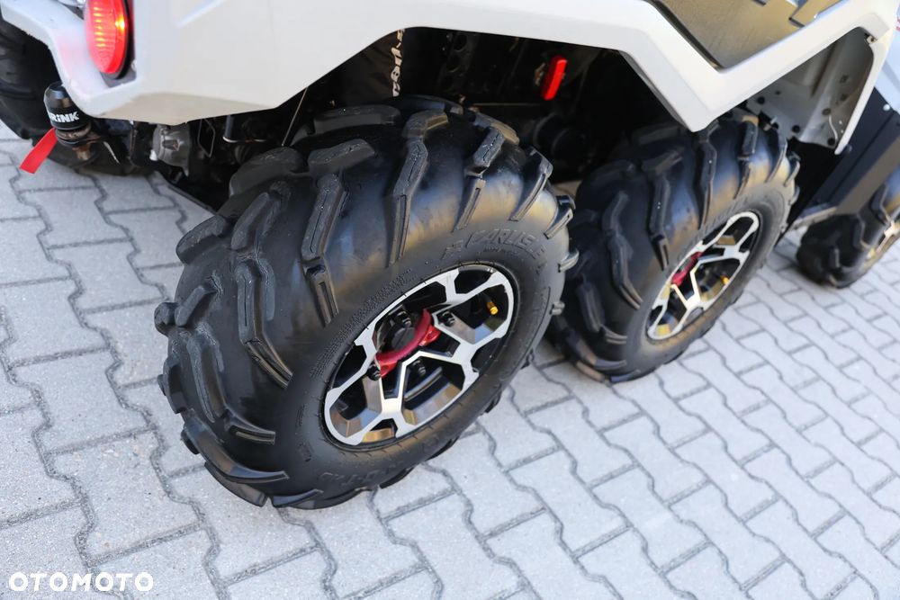 Can-Am Outlander - 9