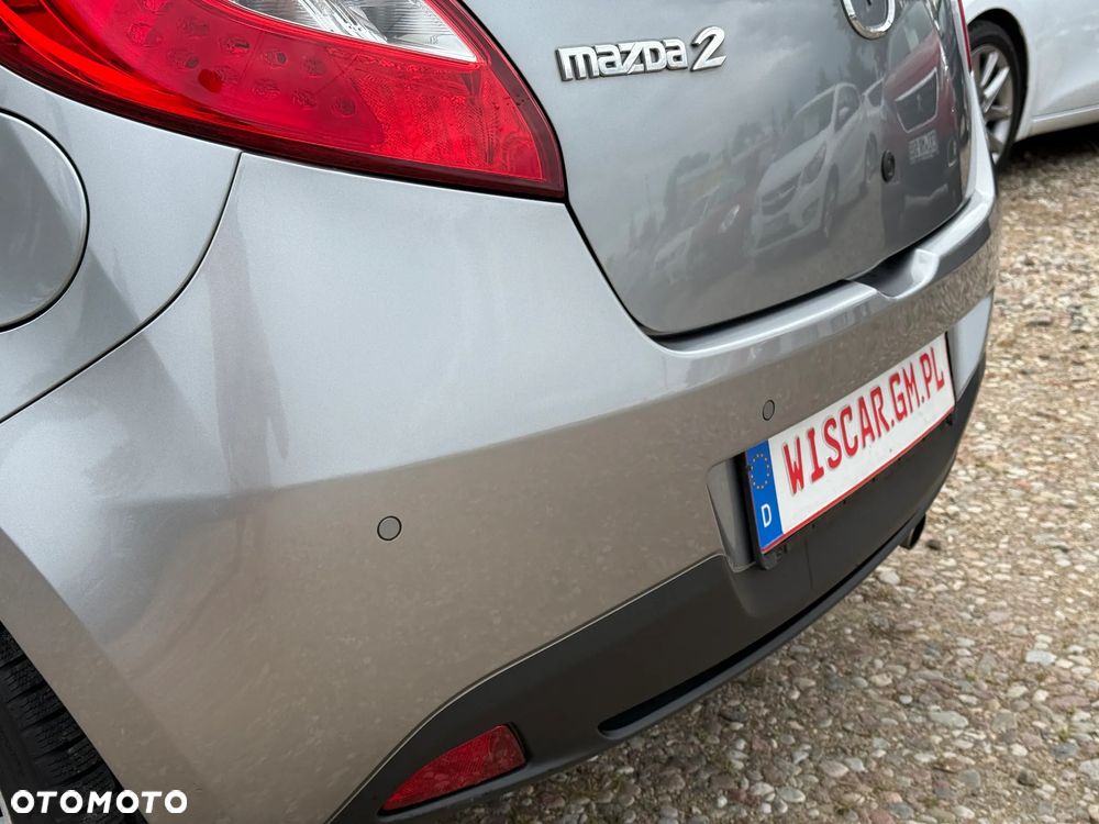Mazda 2 1.3 Exclusive - 8