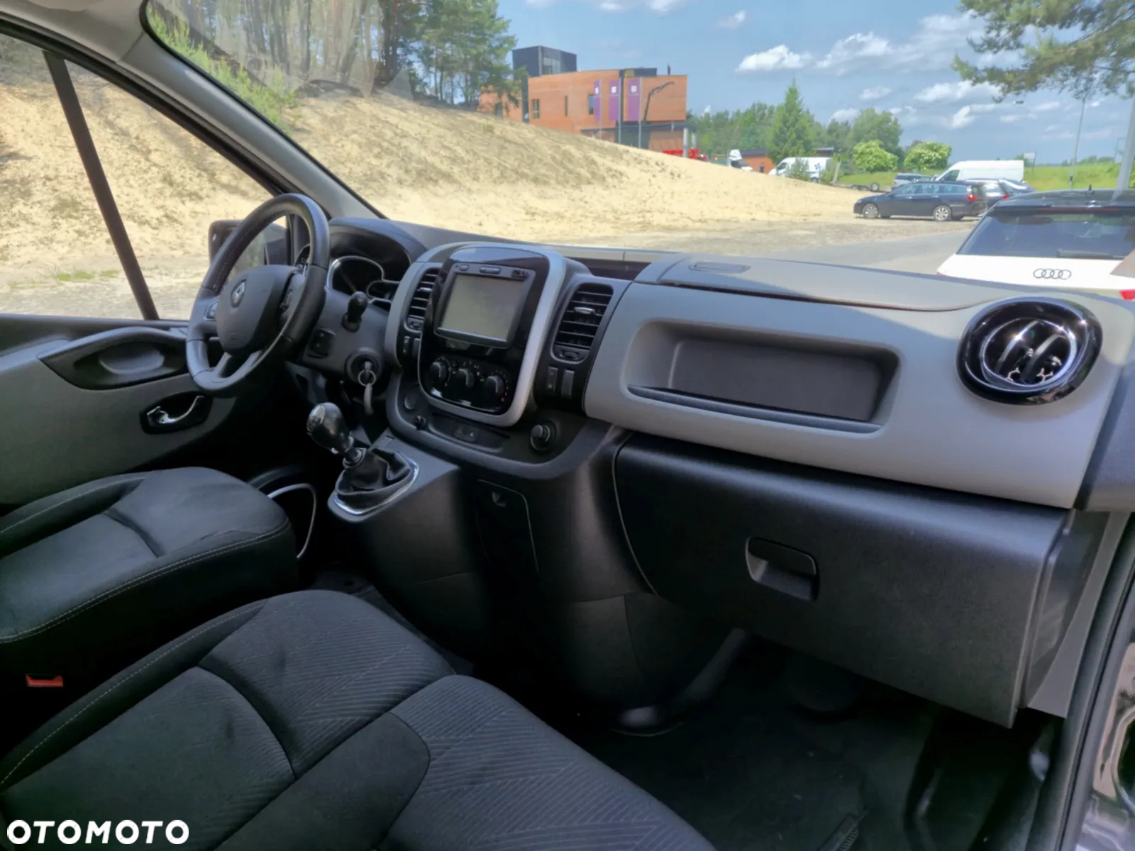 Renault Trafic 1.6 dCi L2H1 HD Business (bryg.) - 11