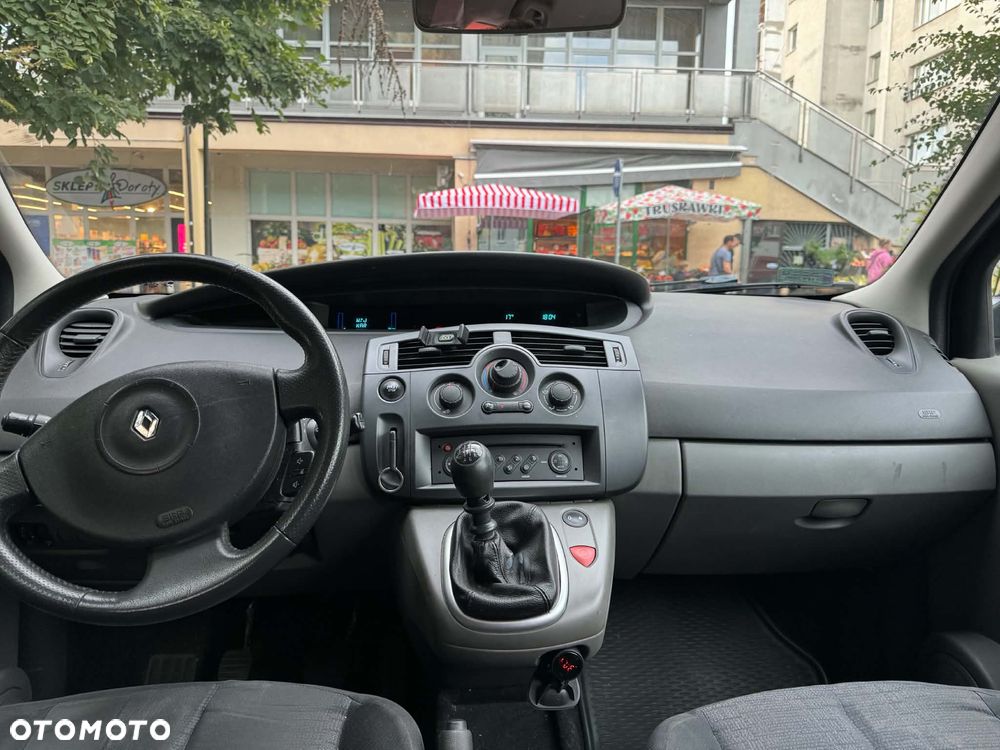 Renault Scenic 1.9 dCi Expression - 19