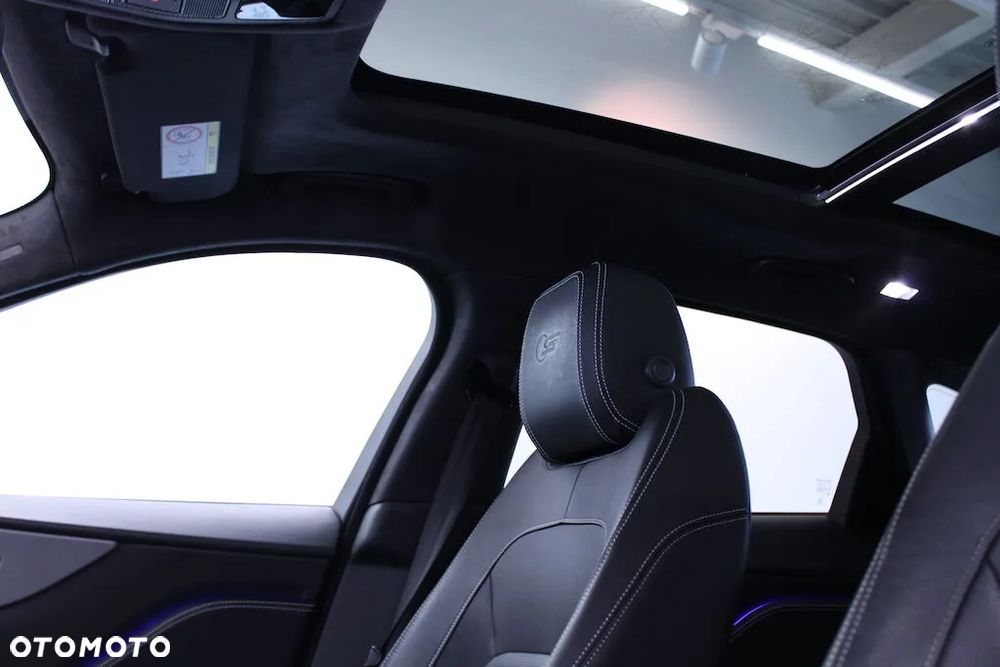 Jaguar F-Pace - 14
