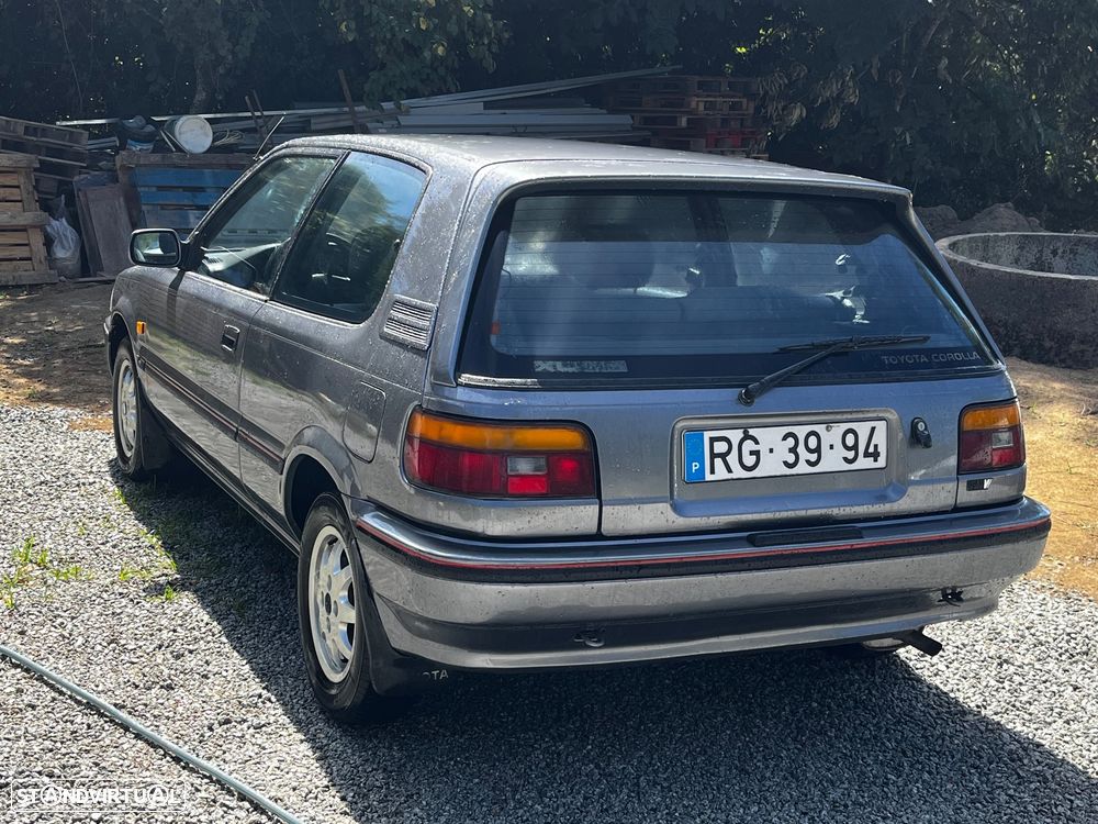 Toyota Corolla Liftback 1.3 - 3