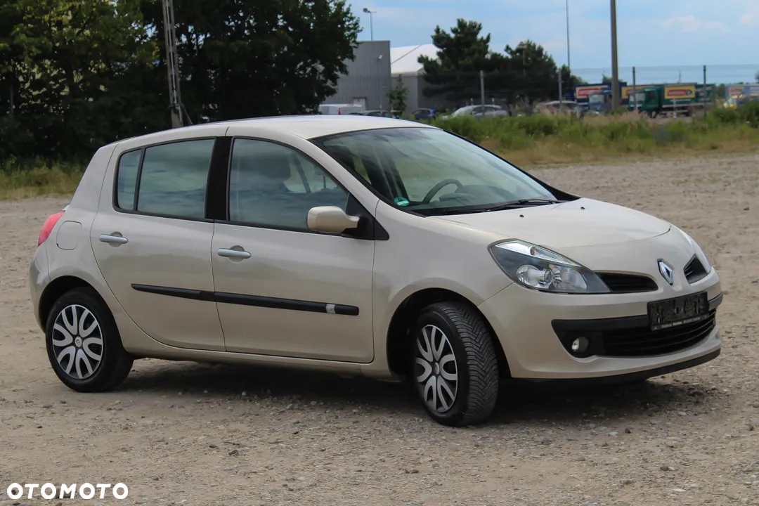 Renault Clio 1.6 16V Exception - 5