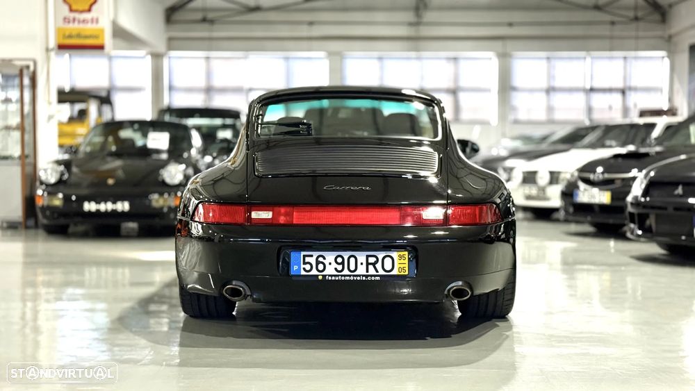 Porsche 911 (993) Cabriolet 3.6 Carrera 2 - 4