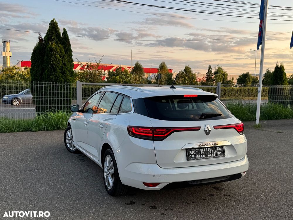 Renault Megane TCe 140 GPF EDC BUSINESS EDITION - 19