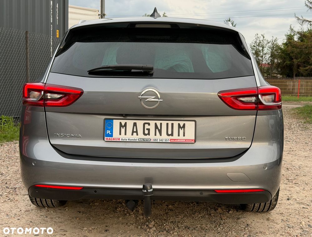 Opel Insignia - 36