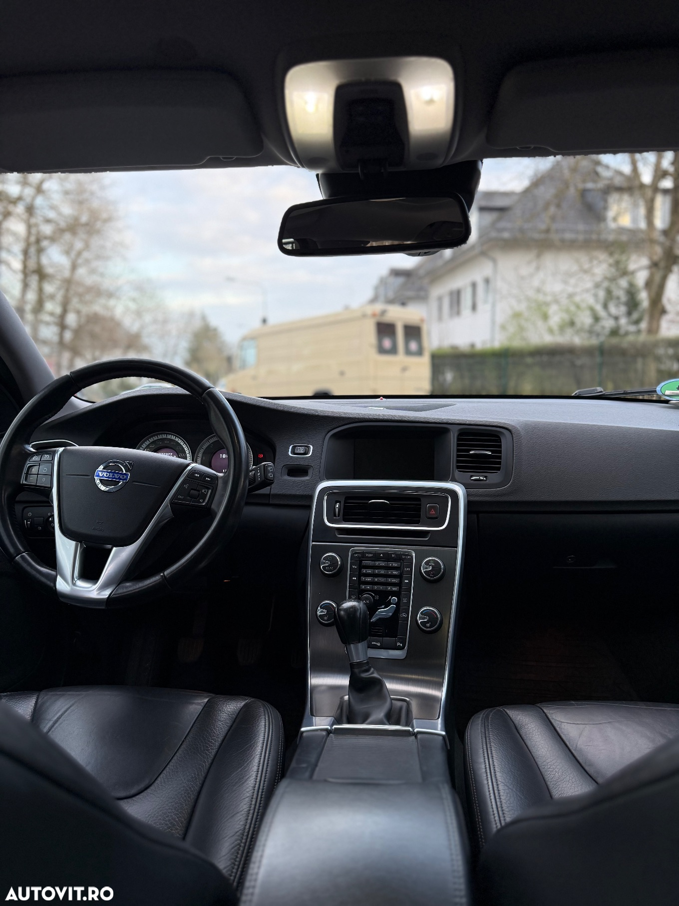 Volvo V60 D5 Start-Stop Summum - 10
