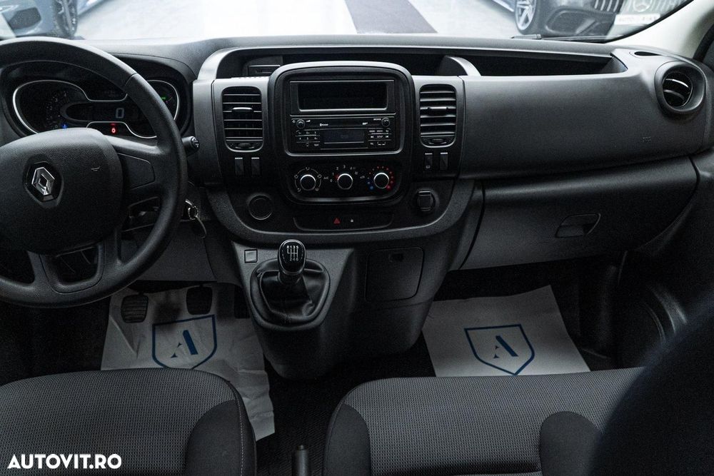 Renault Trafic 2.0 Blue dCi 120 Combi L2H1 8+1 locuri Authentique - 4