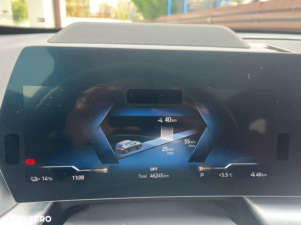 BMW iX1 xDrive30 - 10