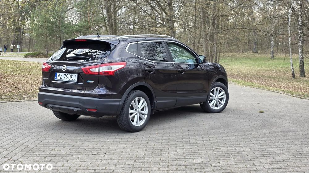 Nissan Qashqai 1.6 dCi Xtronic TEKNA+ - 5
