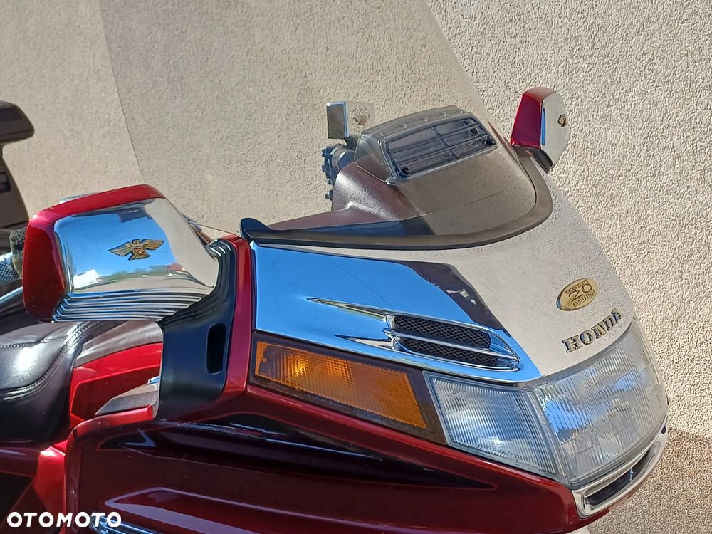 Honda GL - 22