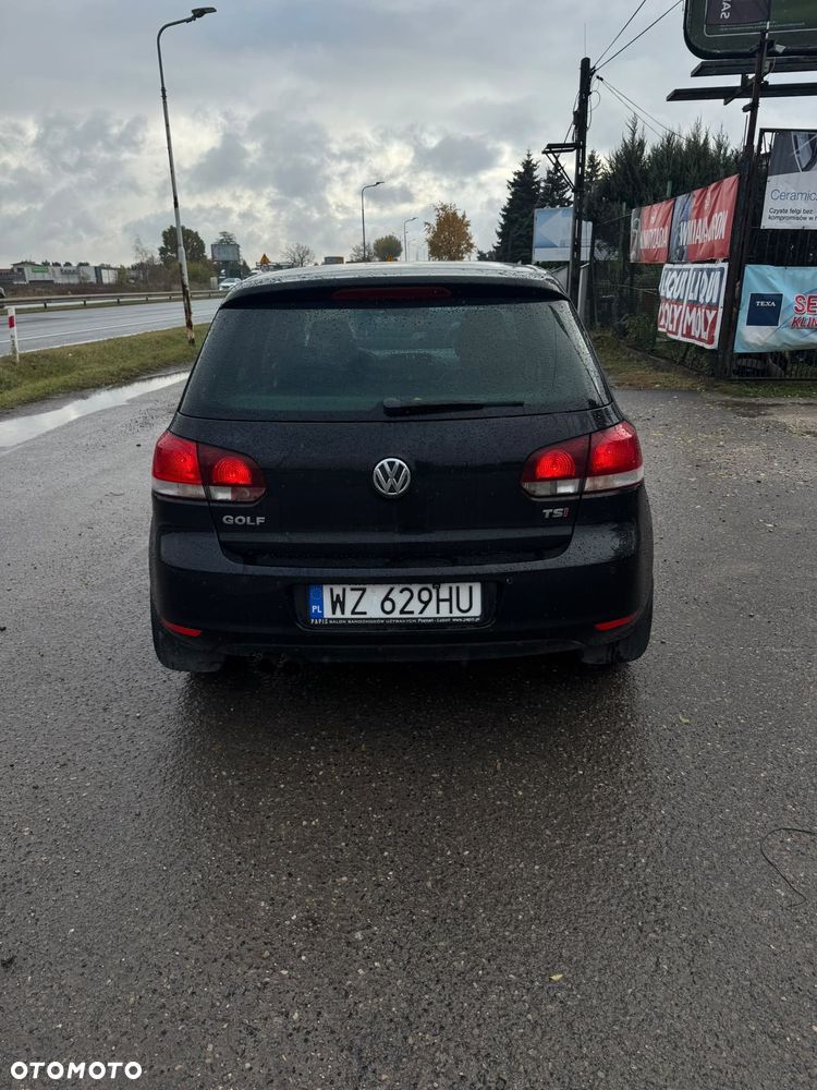 Volkswagen Golf - 8