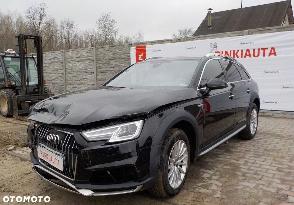 Audi A4 Allroad 2.0 TDI Quattro S tronic - 11