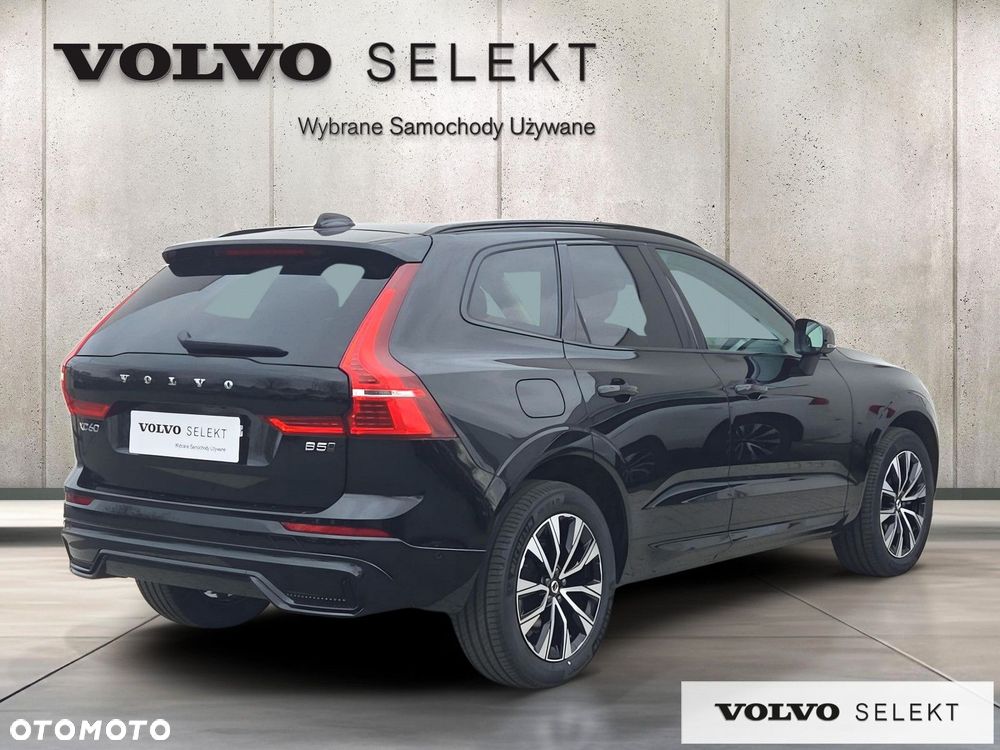 Volvo XC 60 B5 B AWD Plus Dark - 7