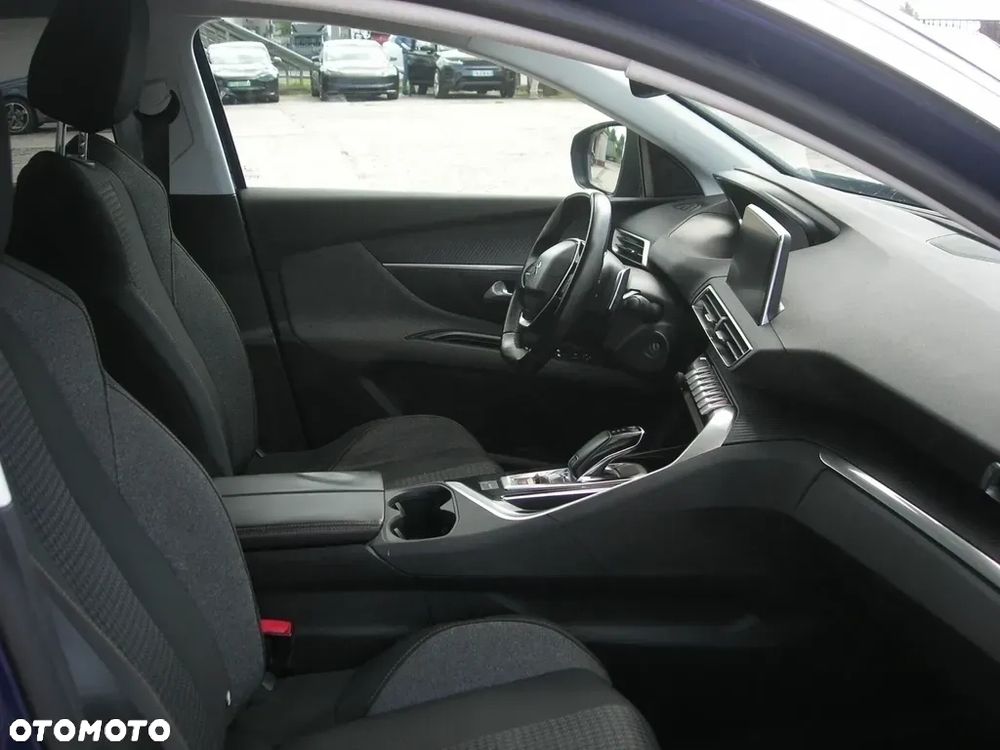 Peugeot 3008 - 19