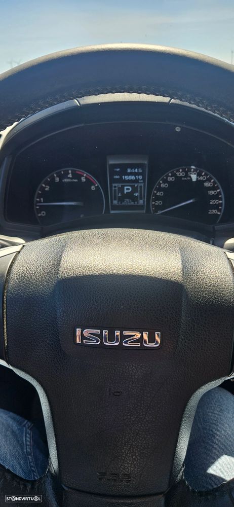 Isuzu D-Max - 13