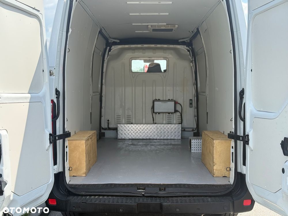 Renault Master - 13