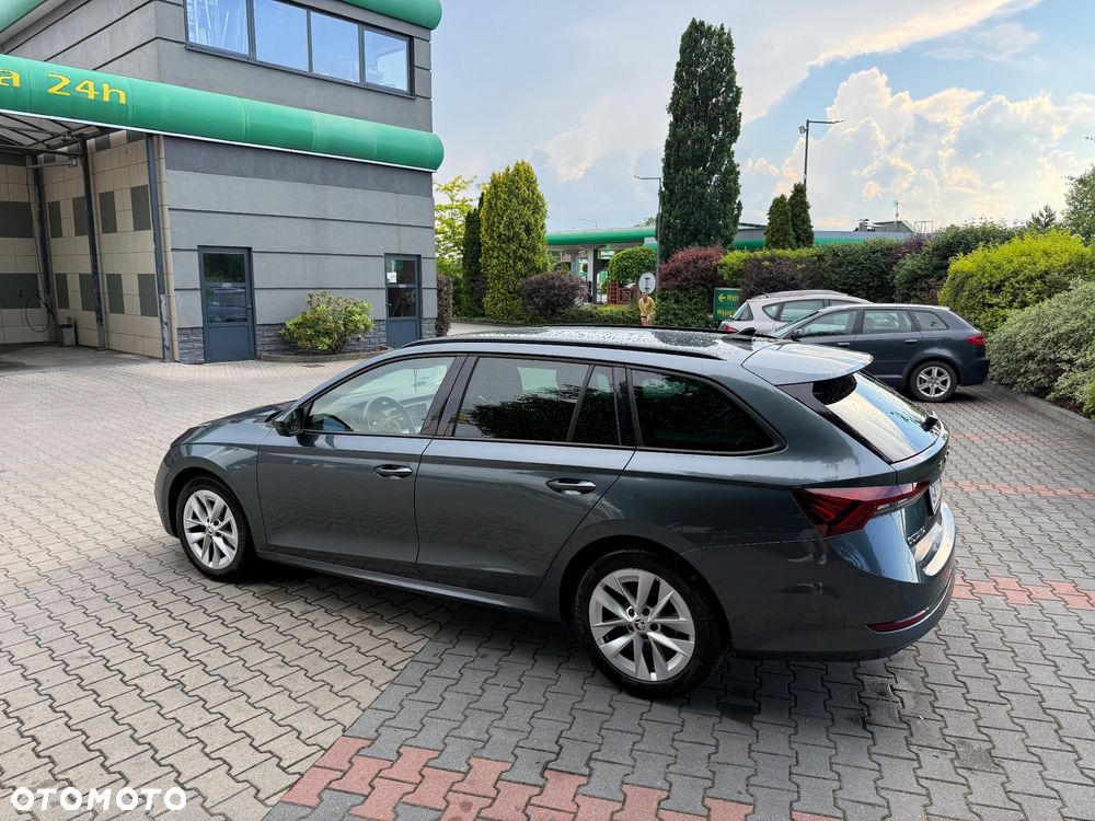 Skoda Octavia 1.5 TSI e-Tec Ambition DSG - 4