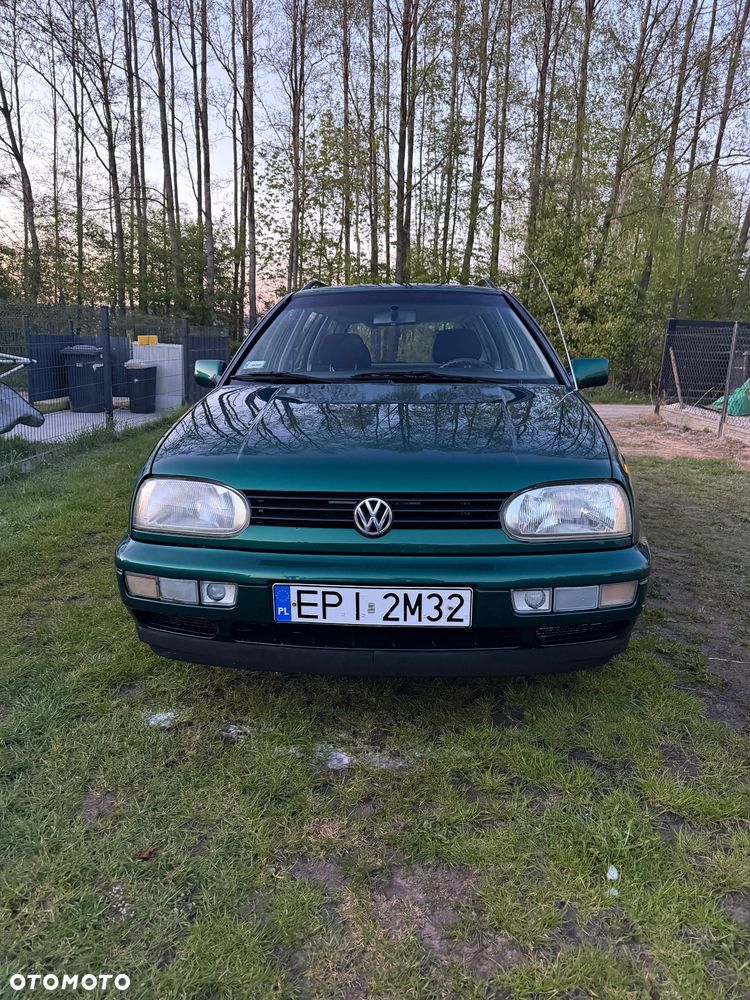 Volkswagen Golf 1.6 - 1