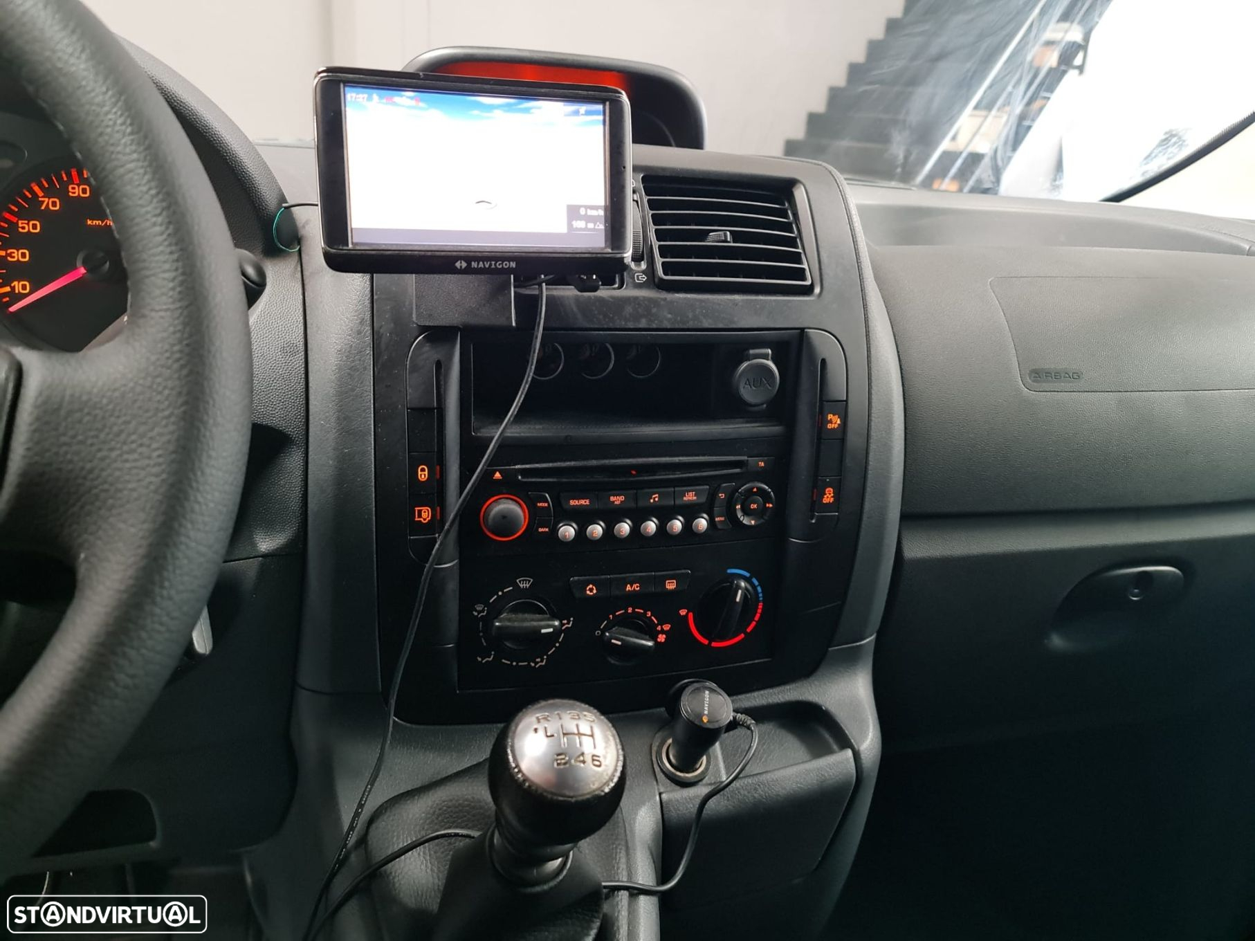 Citroën Jumpy Outro - 13