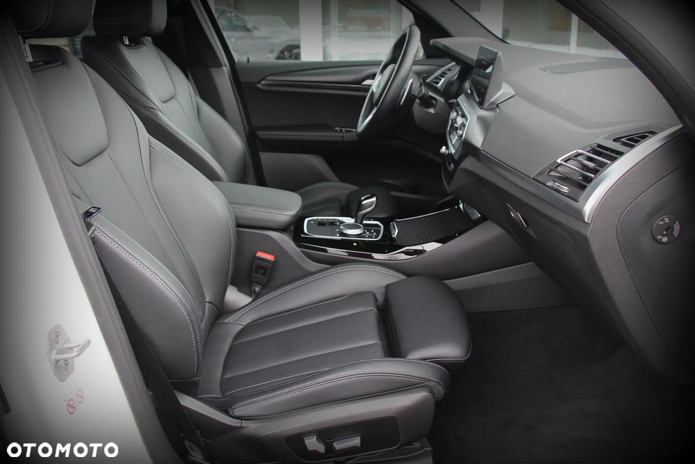 BMW X3 xDrive30e M Sport - 21