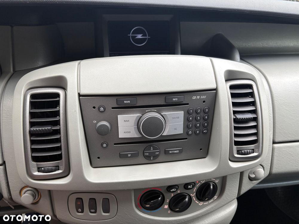 Opel VIVARO - 10